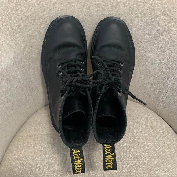 Dr Martens 1460 Women’s Smooth leather Lace-Up Boots - Picture 4 of 6